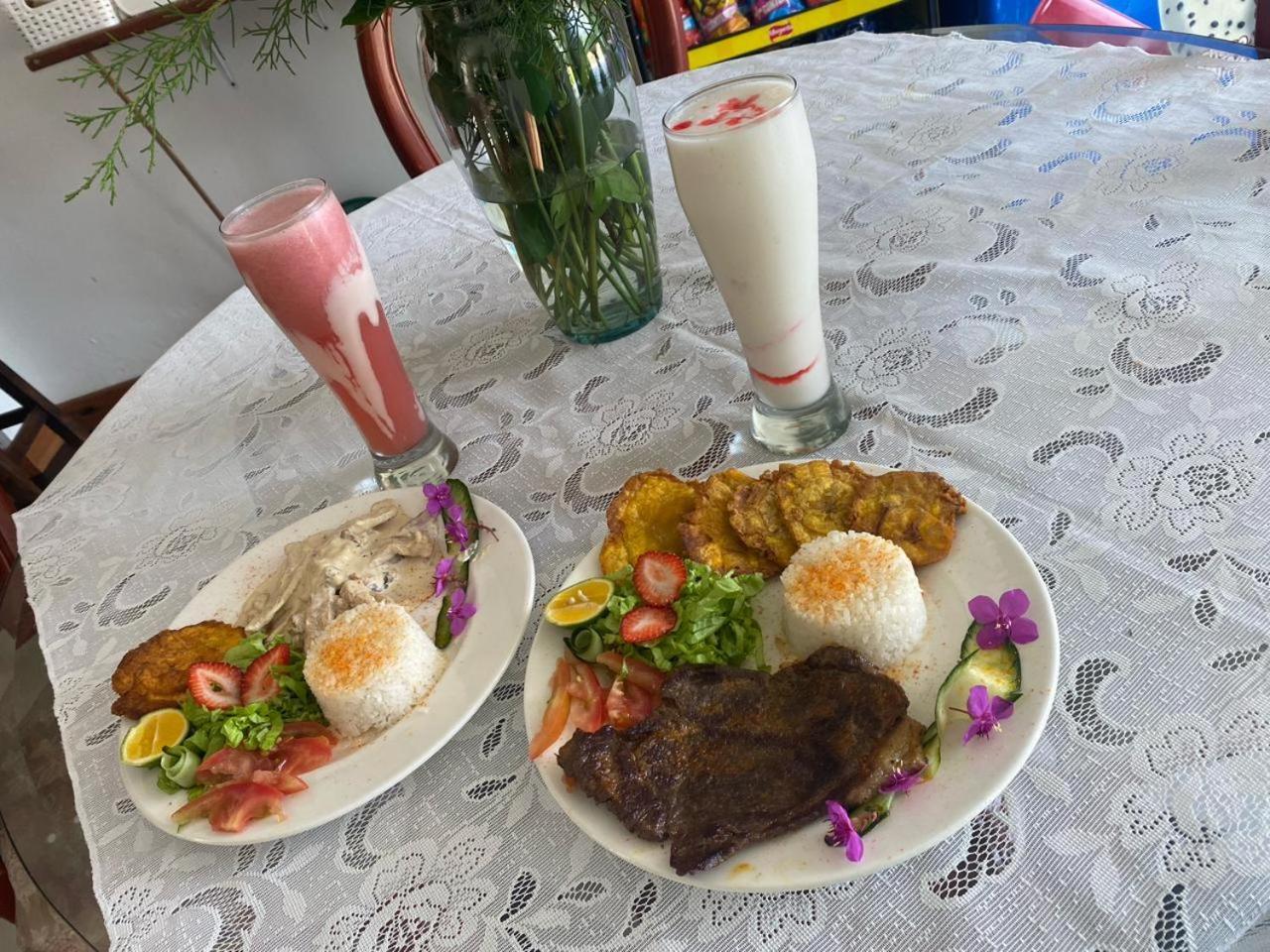 Hotel Casa Linda Guatapé Eksteriør bilde